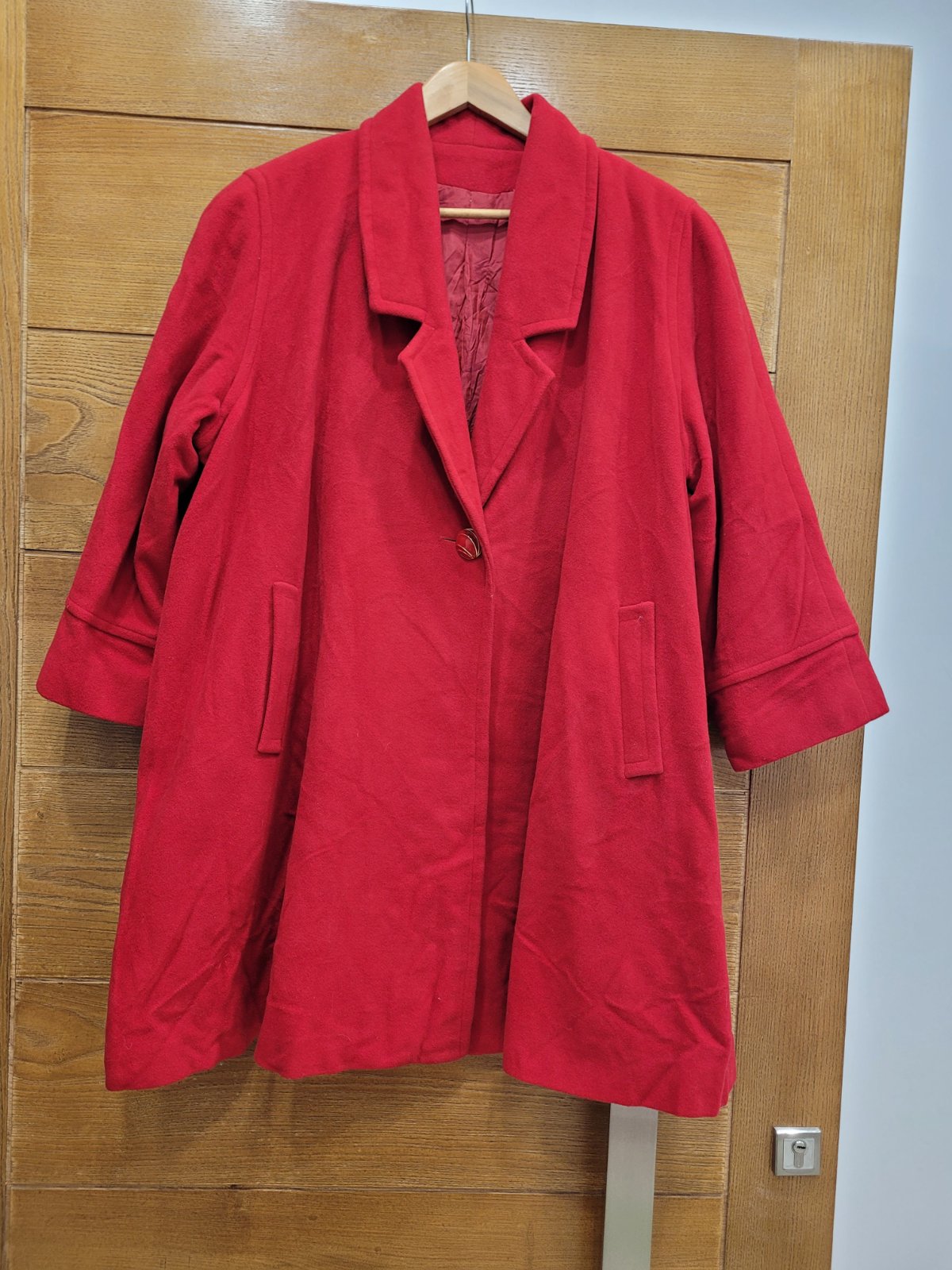 Manteau rouge en cachemir