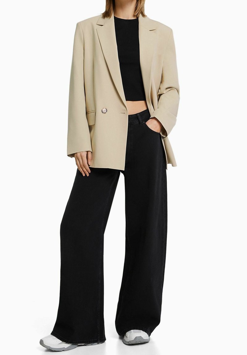 Blazer Bershka oversized 