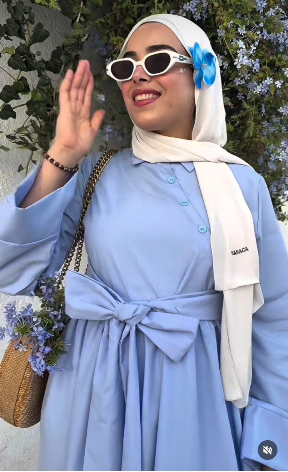 Robe jamais porté en bleu ciel