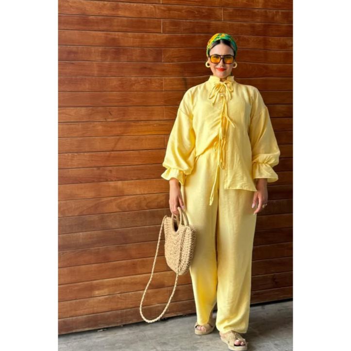 Set en jaune 