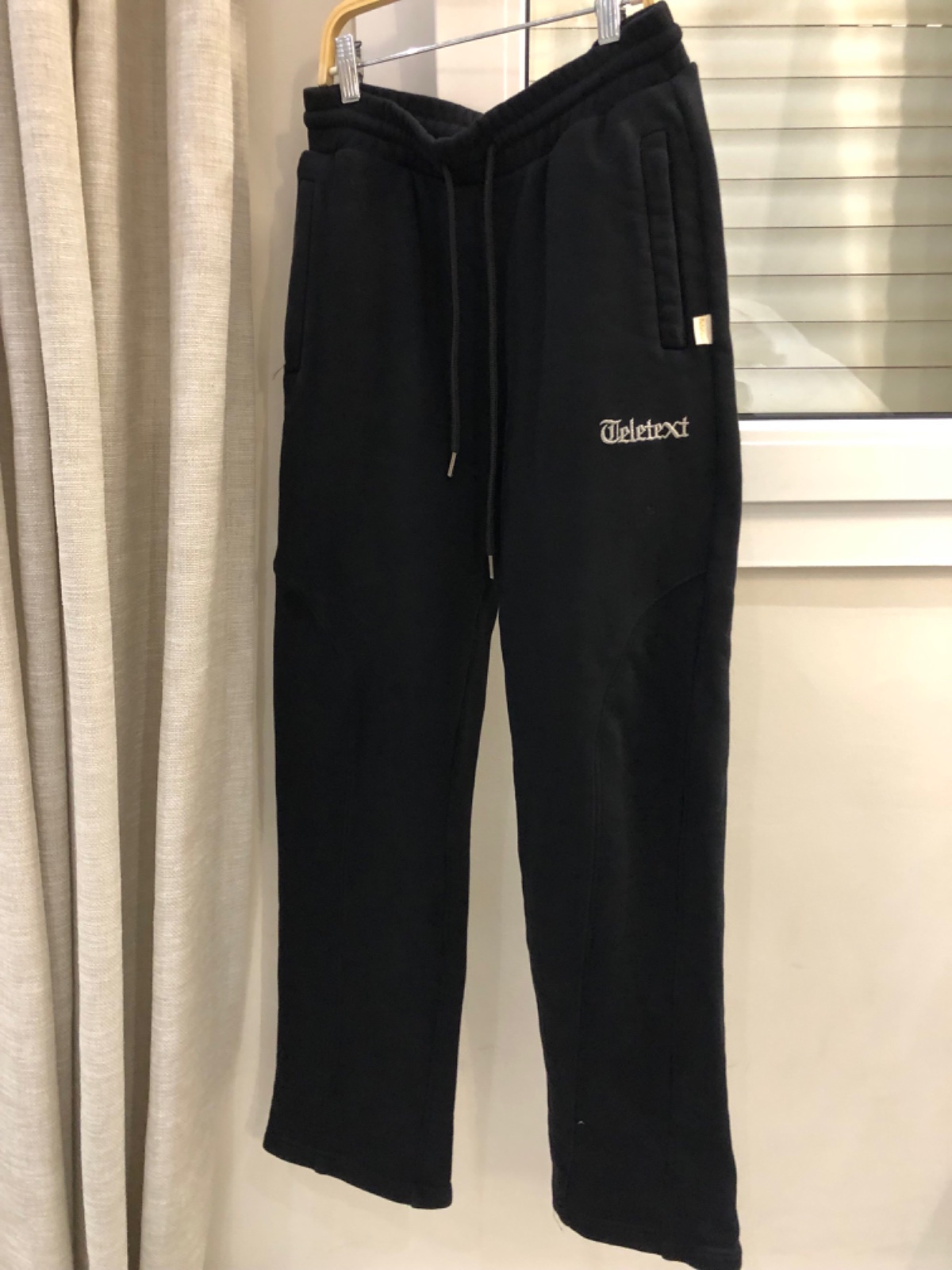 Teletext black sweatpants