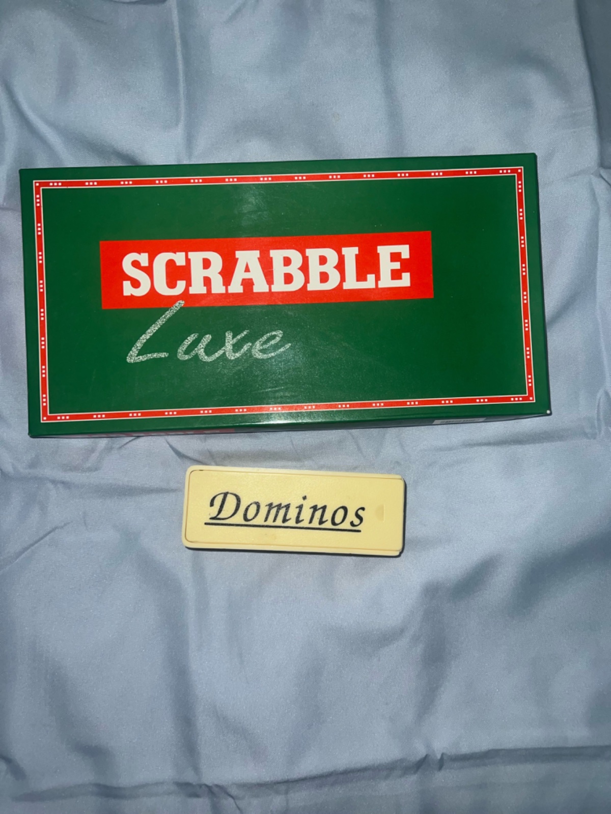 Jeux de Société Premium: Scrabble Luxe + Dominos Pro  (Presque Neuf)