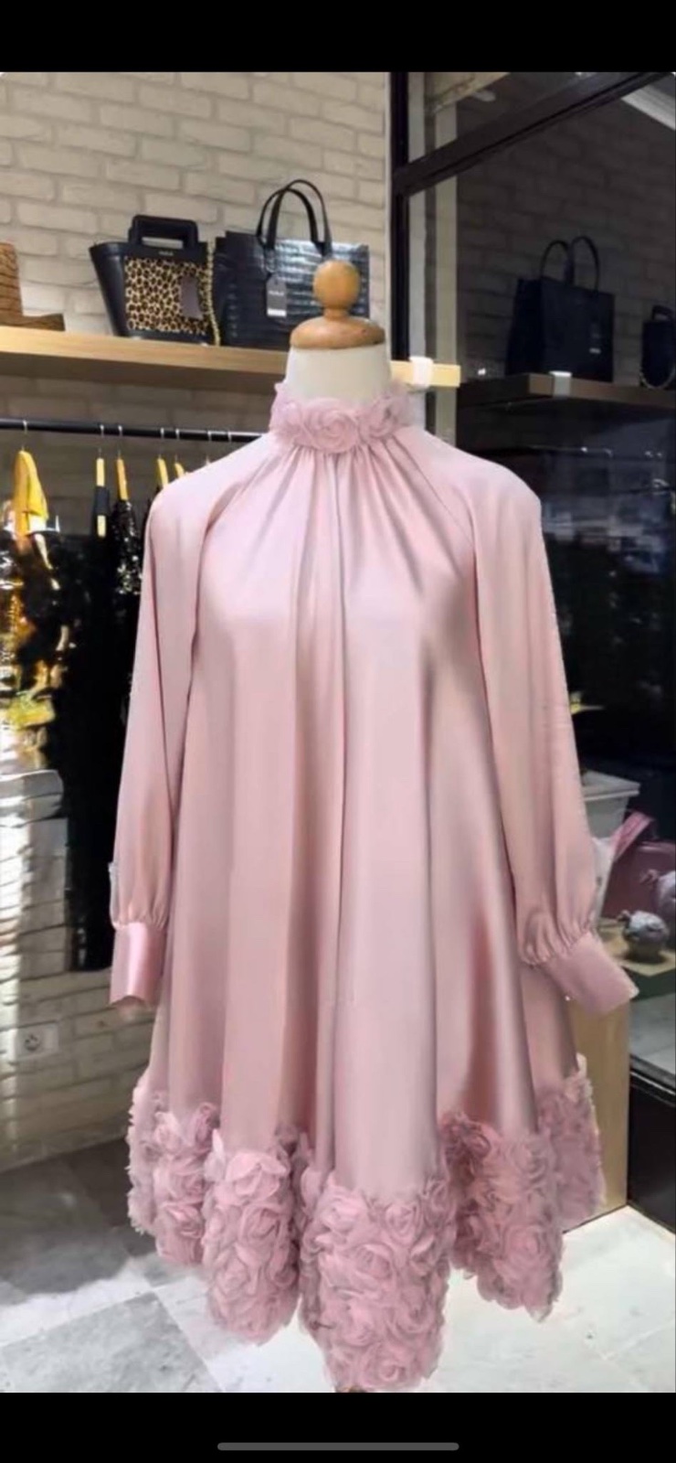 Robe élégante Caro – comme neuve 🌸