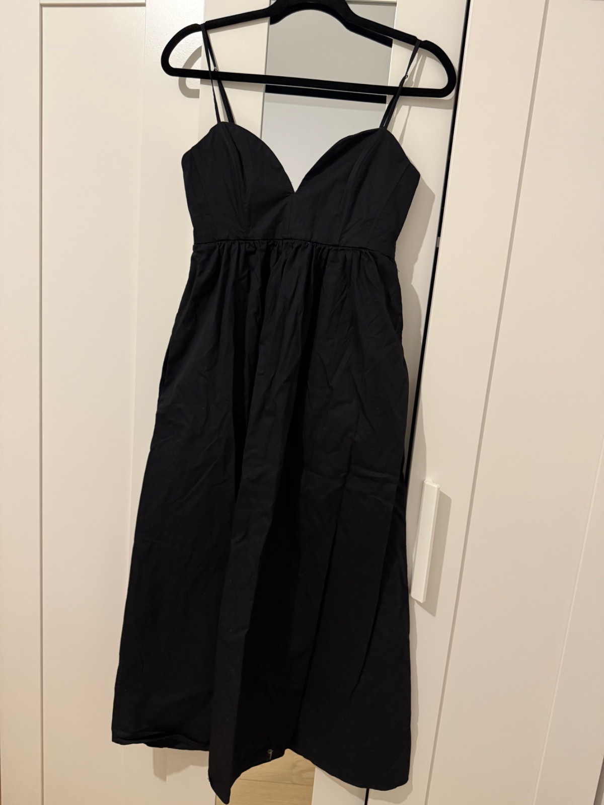 Robe noire Zara