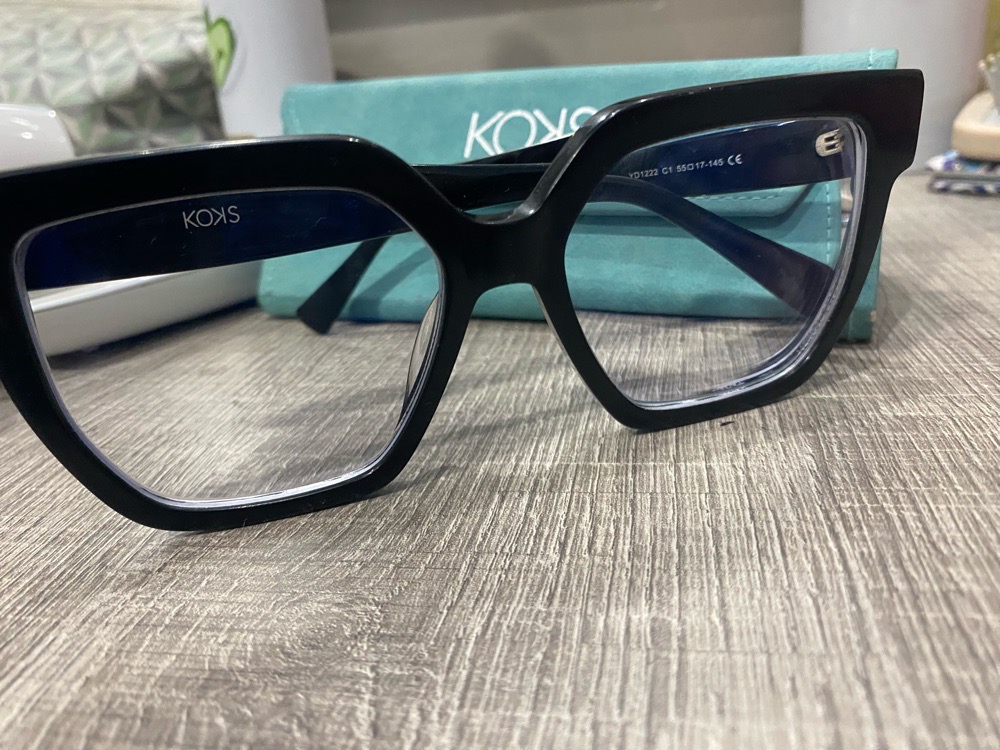 Lunettes uniques de la marque koks ( le prix est négociable ) 