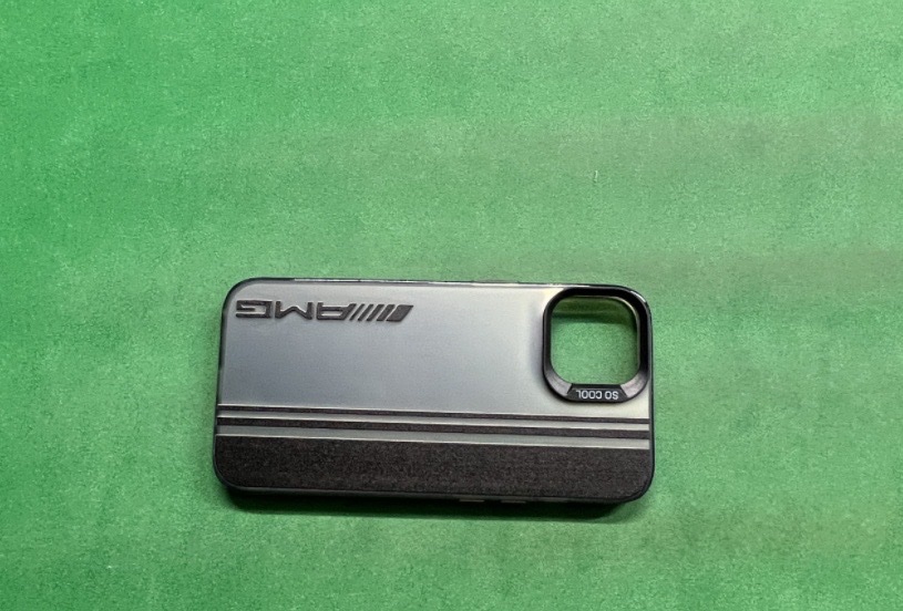 Cage iphone 