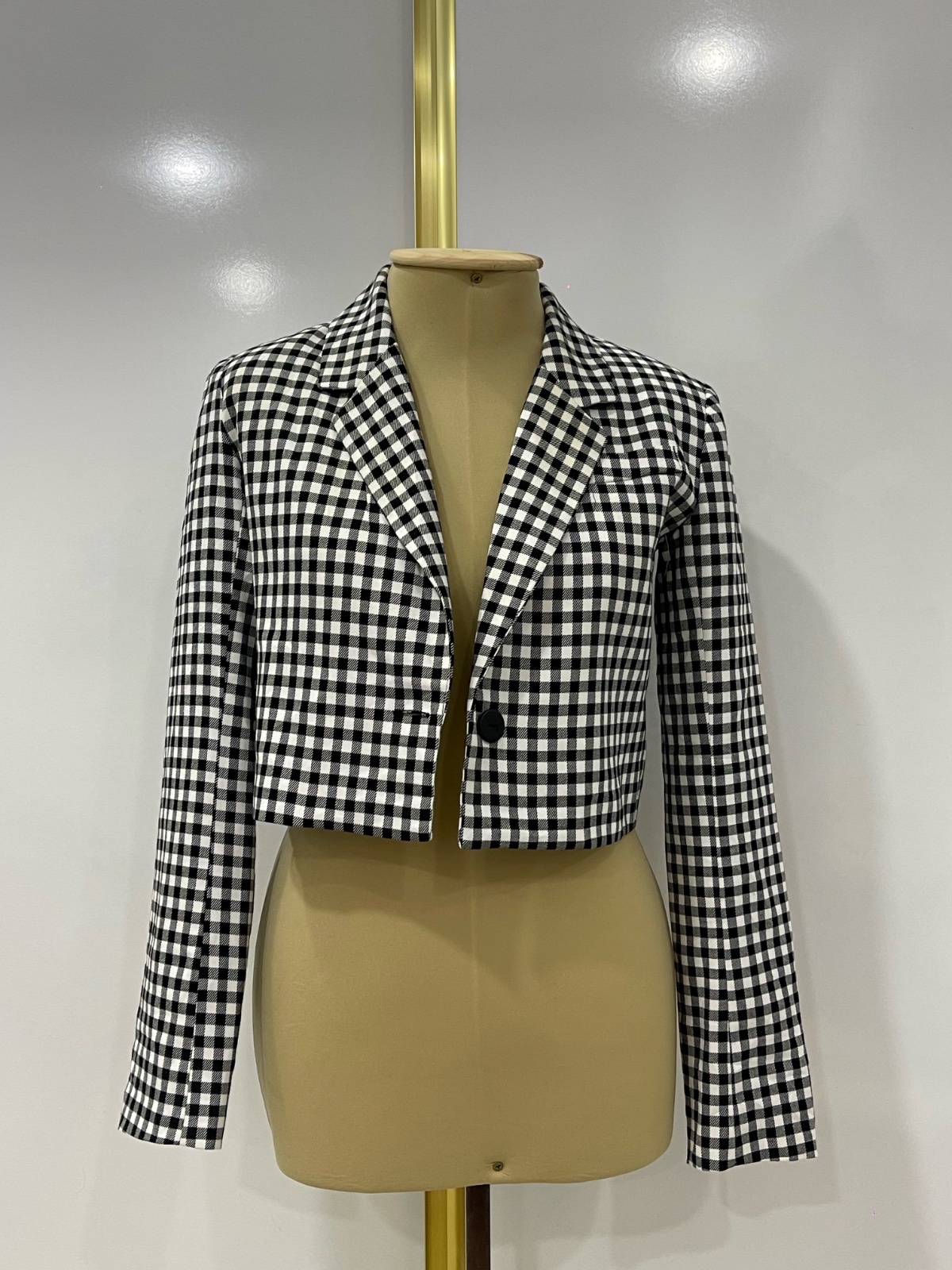 Cropped blazer