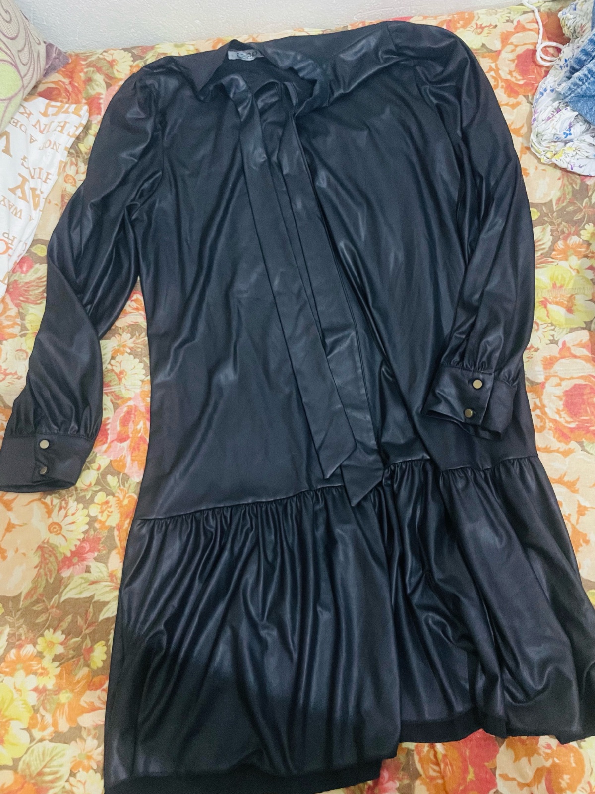 Robe cuir
