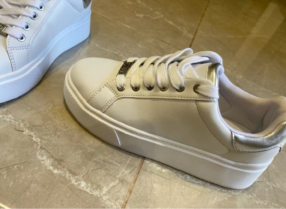 Chaussure guess