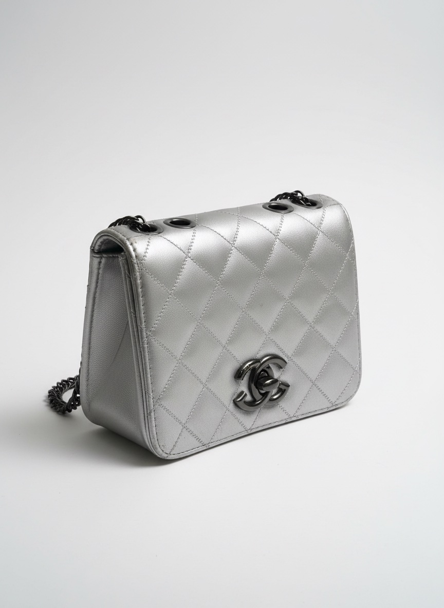 Channel bag (photo reele en premiere photo ) 
