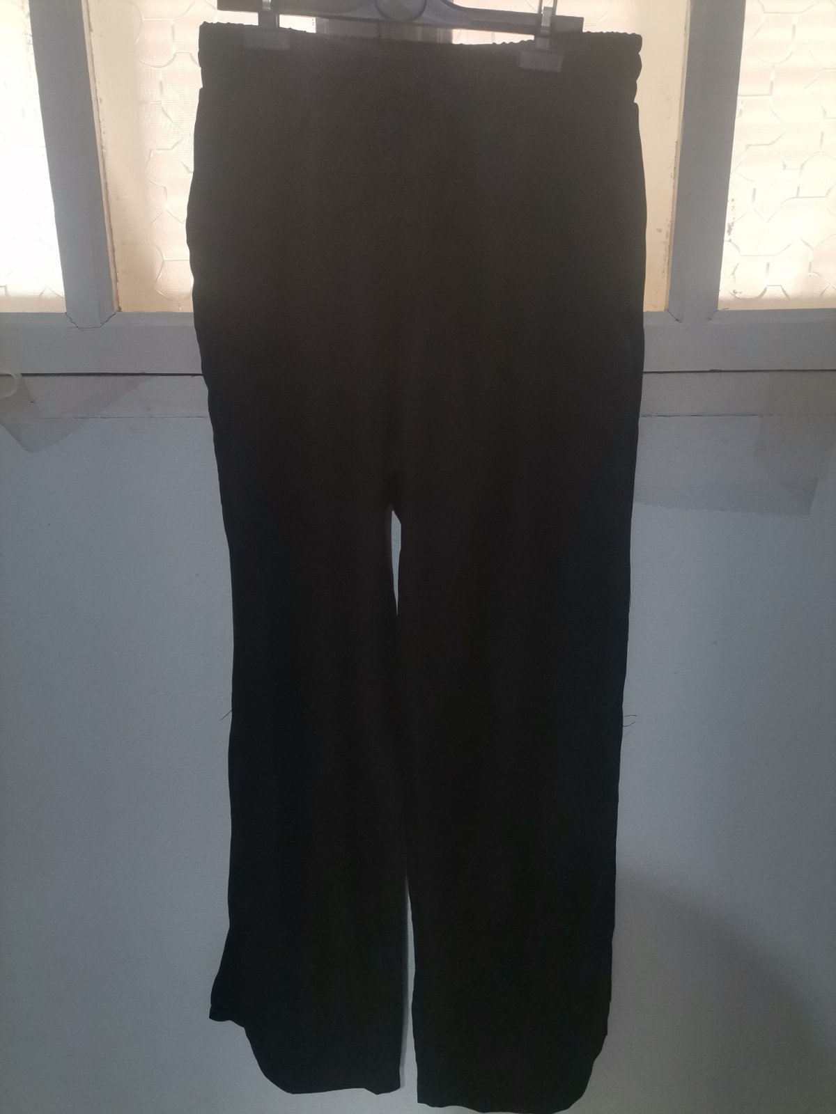 Pantalon noir pour femme qamraya
