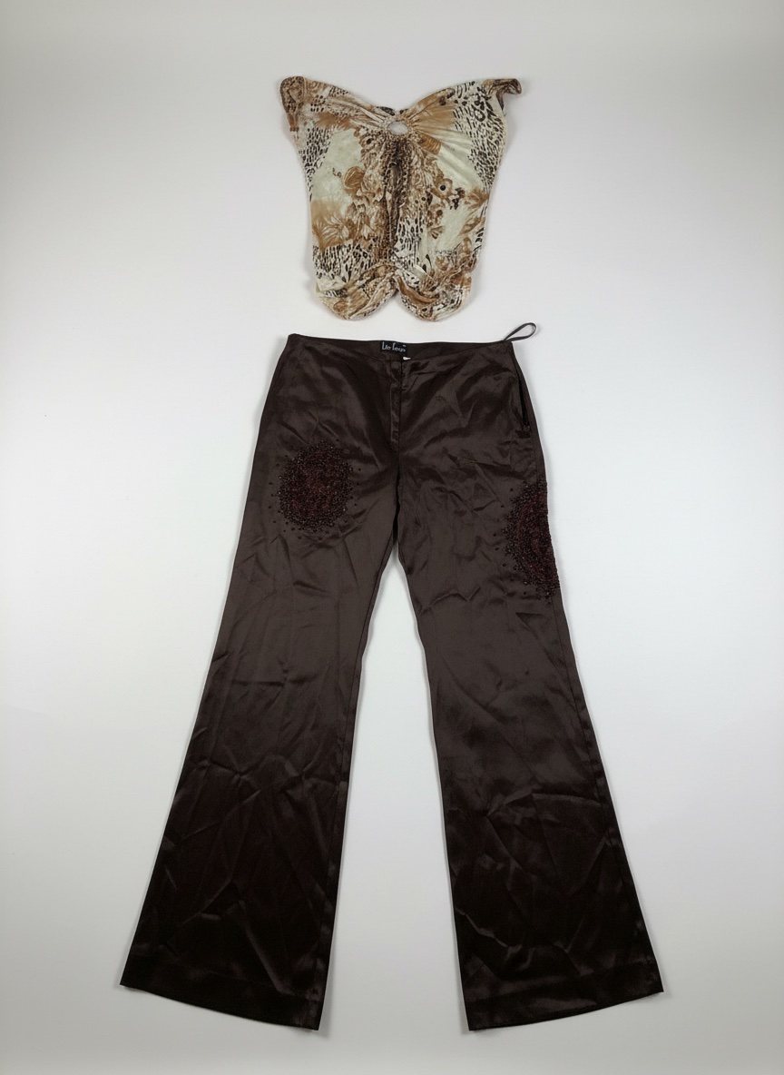 Ensemble haut leopard et pantalon satin avec fantaisie tres beau