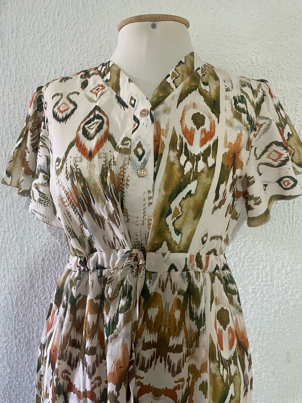 Robe avec etiquette