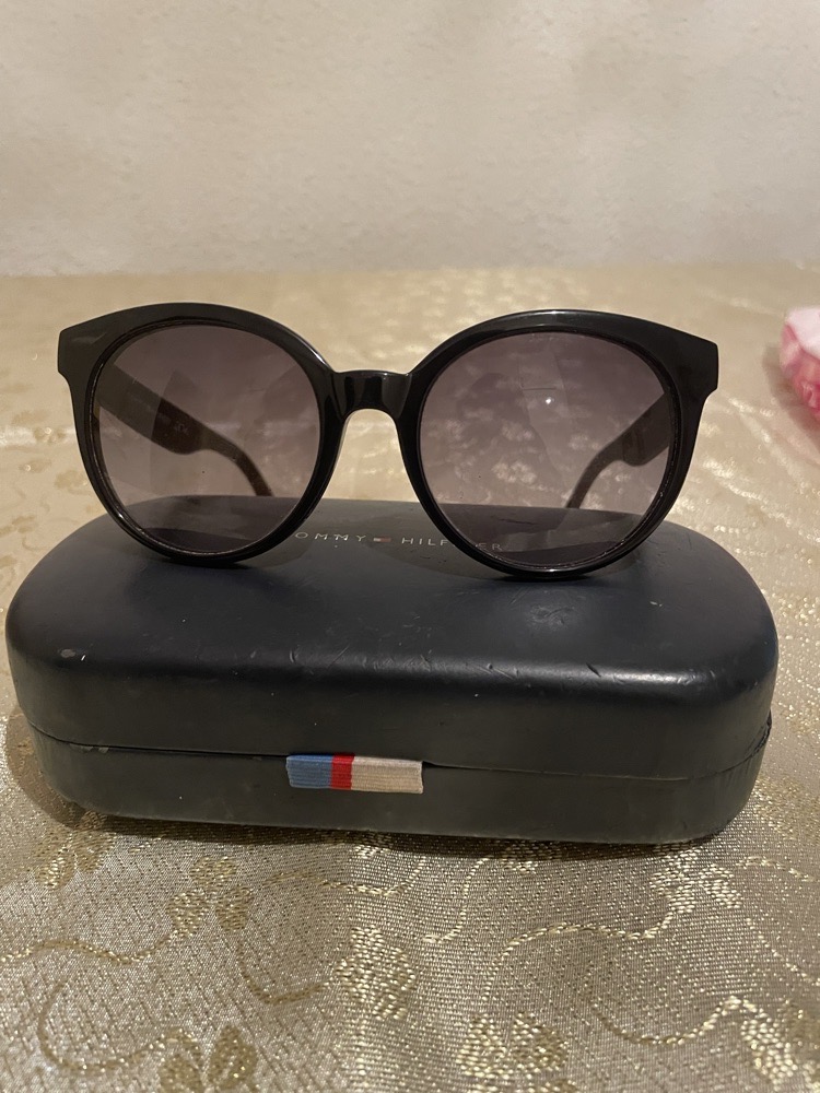 Lunette tommy hilfiger