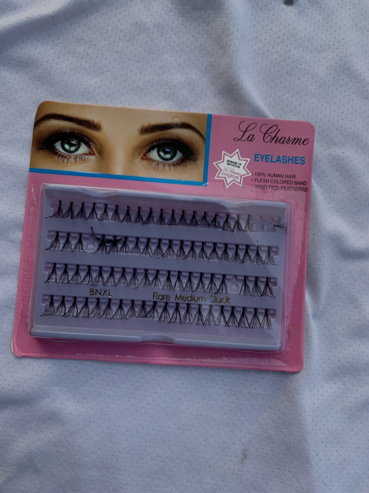 Fake lashes