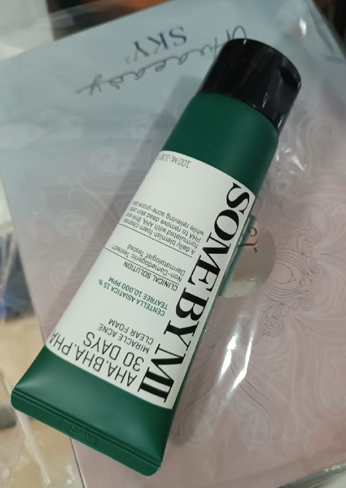 mousse nettoyante SOME BY Mi miracle acne