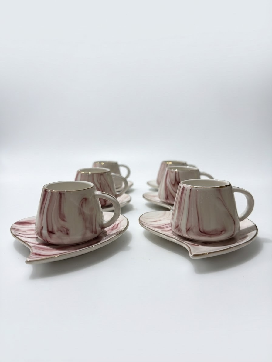 6 tasses de cafe noir