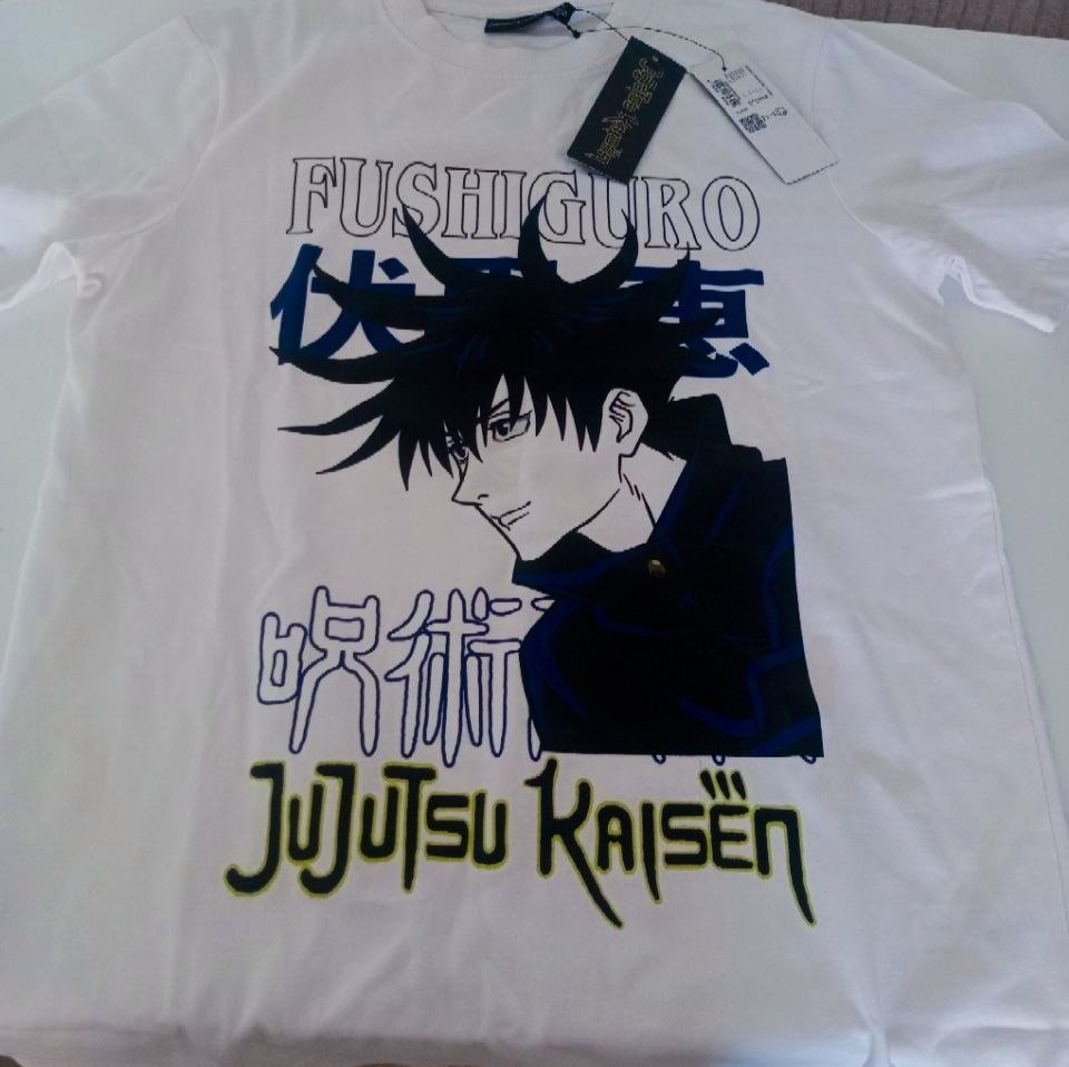 T_shirt (design anime) taille m_s