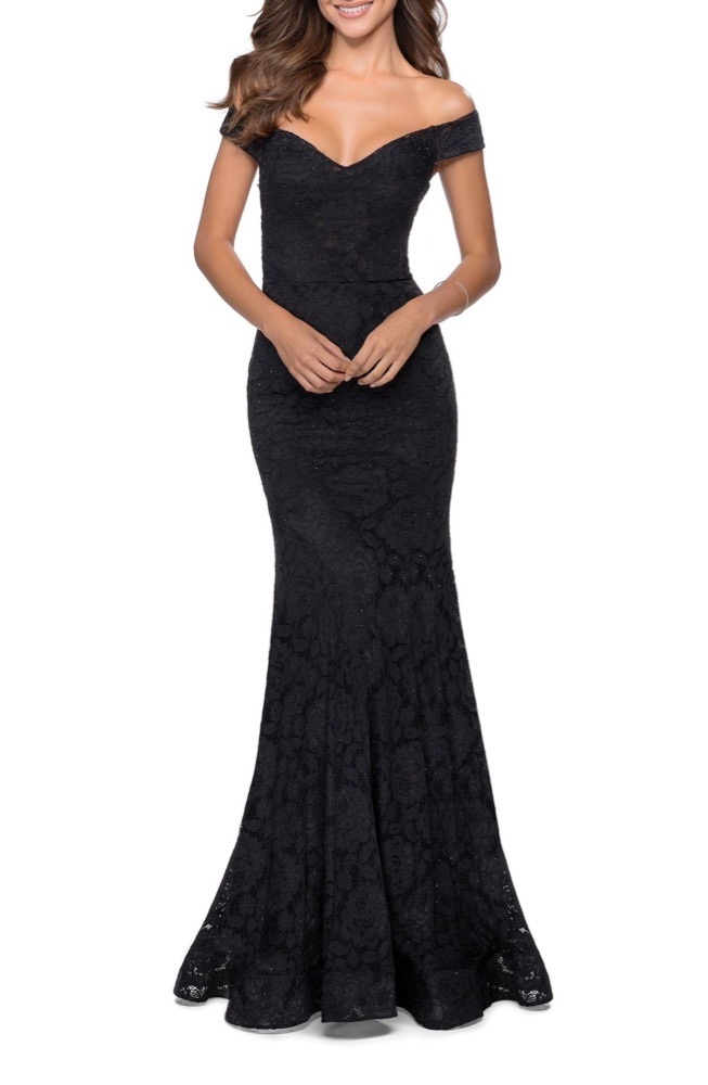 Robe dentelle sirene noir 