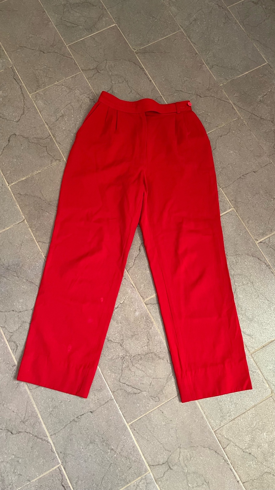 Pantalon rouge