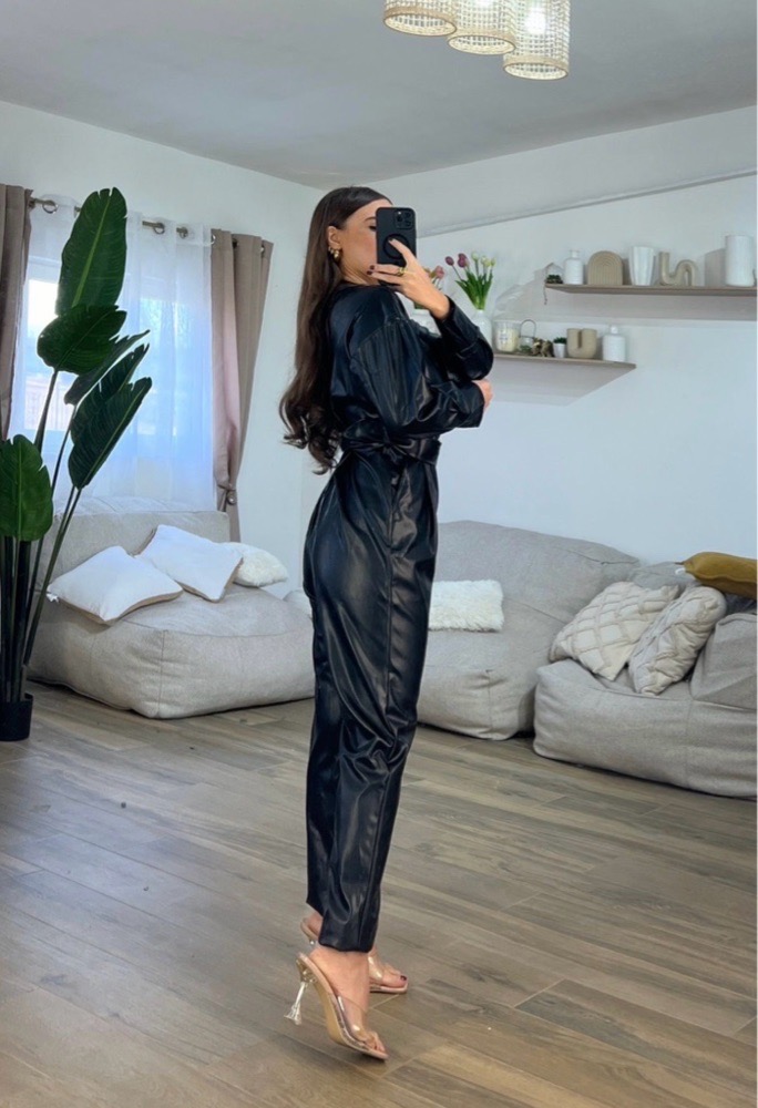 Salopette en cuir 