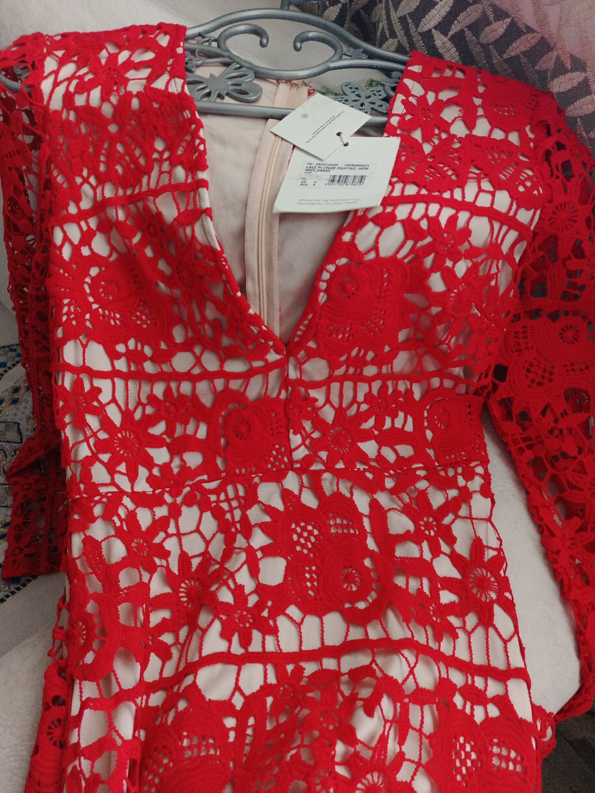 Robe rouge dentelle 