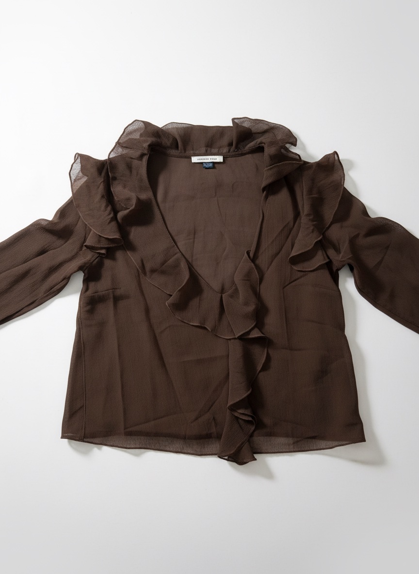 Chemise marron with ruffles