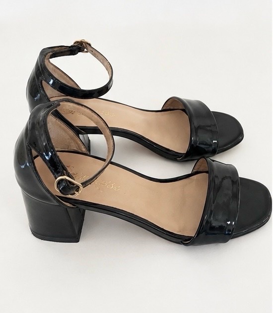 Sandales à talons noires vernies 🖤