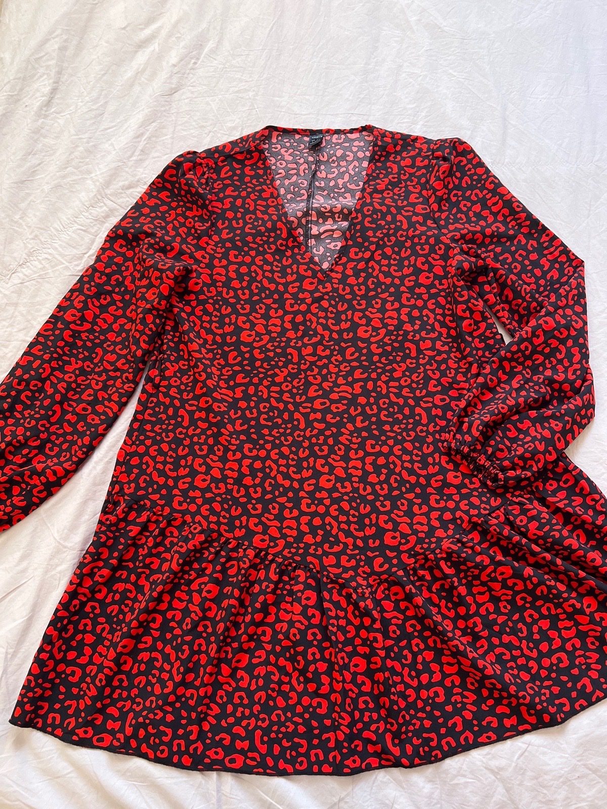 Robe mini noir et rouge 