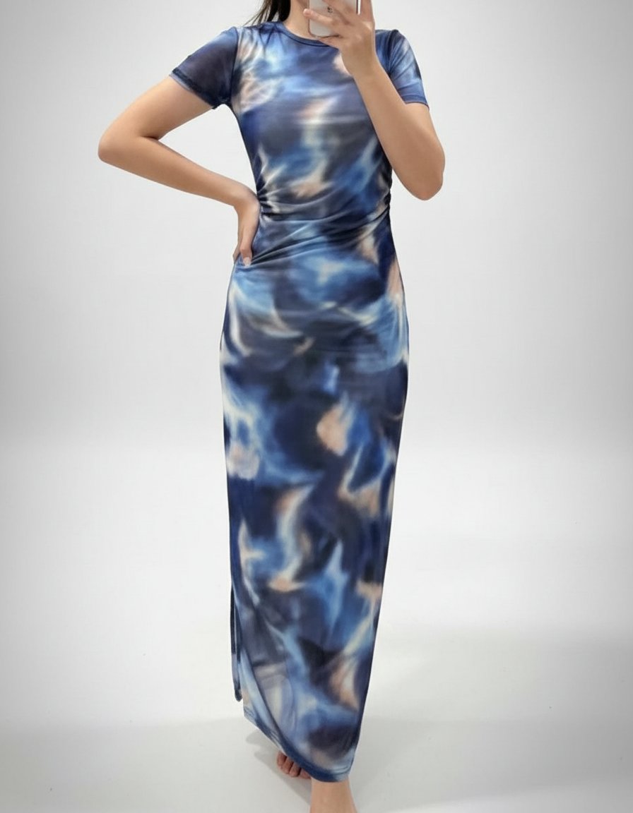 Je vends ce robe taille m de chez lefties moulante 