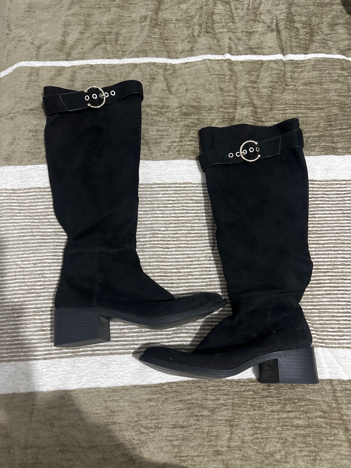 Bottes noir stradivaruis 35