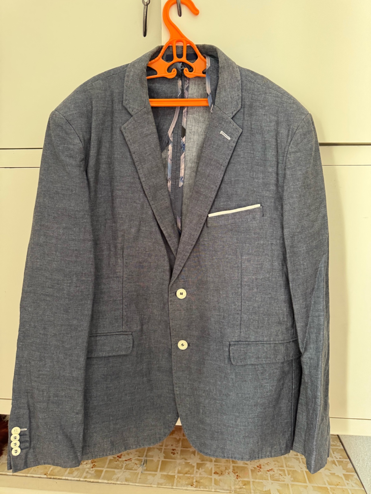Veste kmraya 