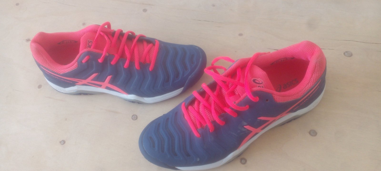 Basket asics juste chrito 9isto w moch malbouss jimla 