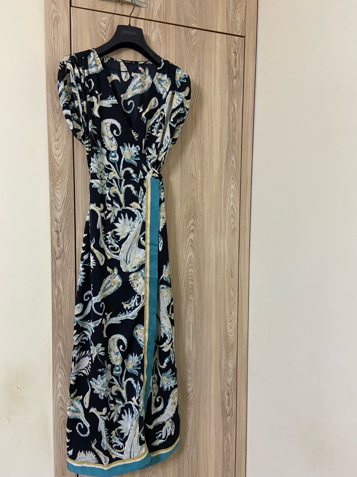 Robe portfeuille noire 