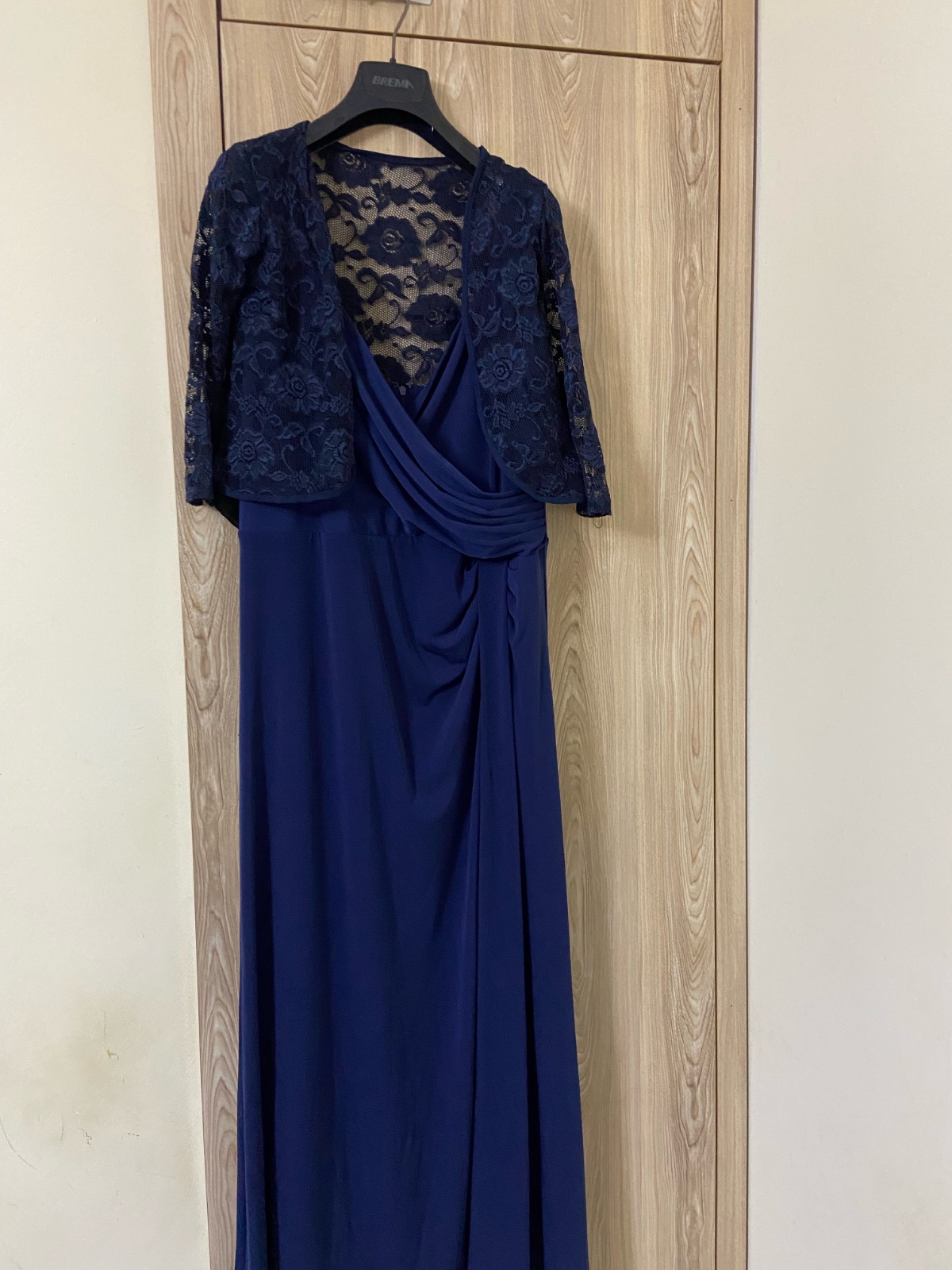 Robe bleu roi soirée