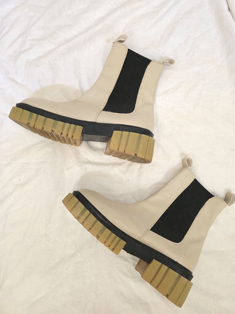 Bottines beiges