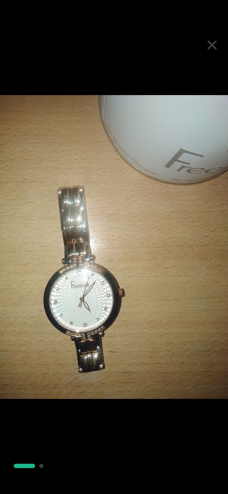 Montre neuf avec etiquette