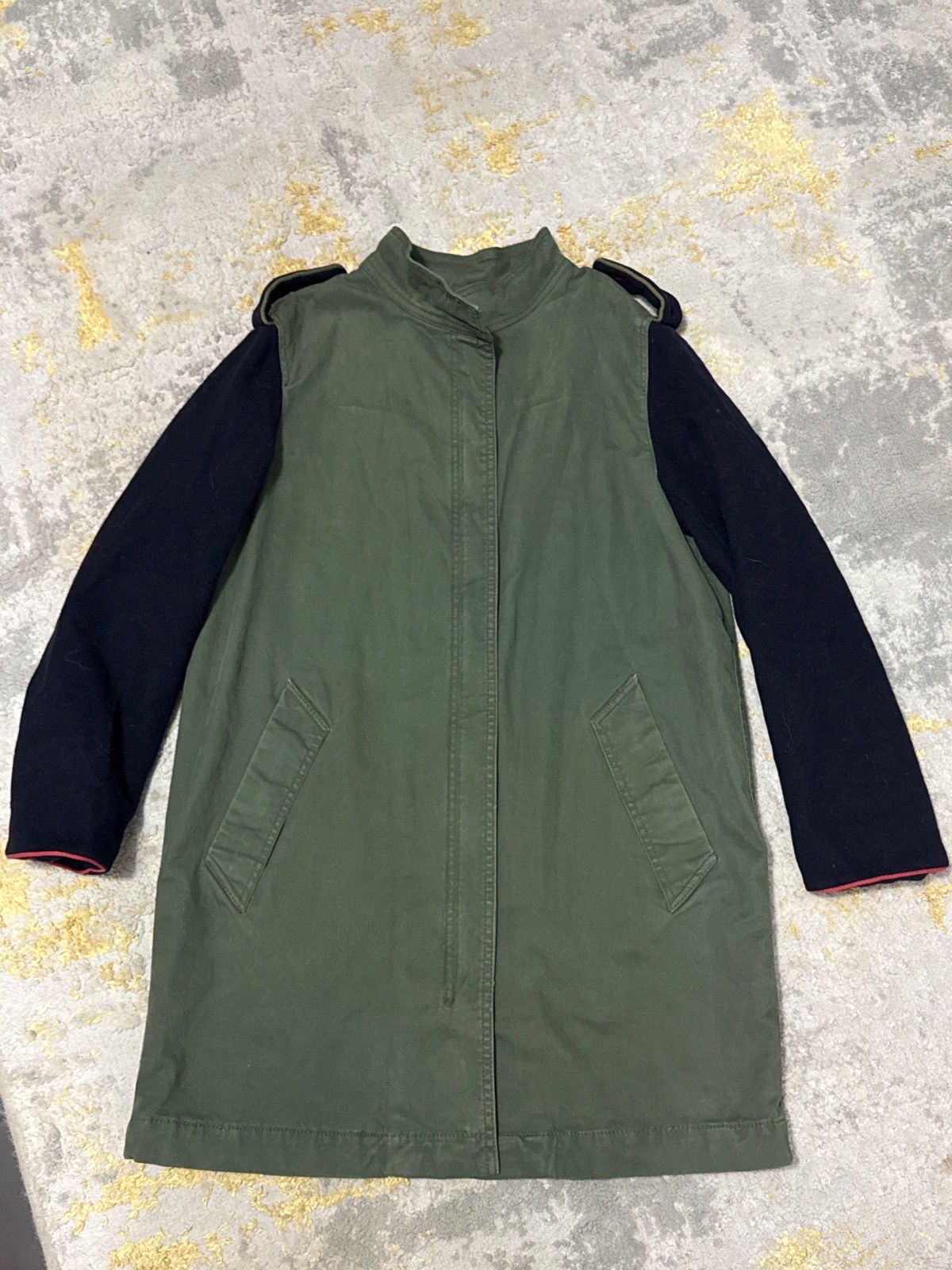 Manteau vert militaire