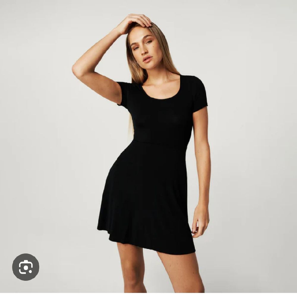 pretty little dress