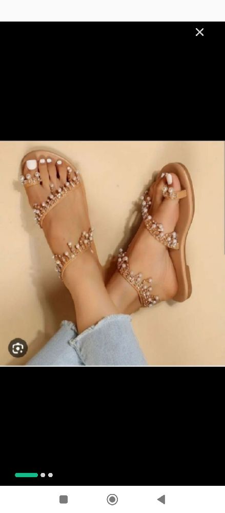 Sandales avec perles 