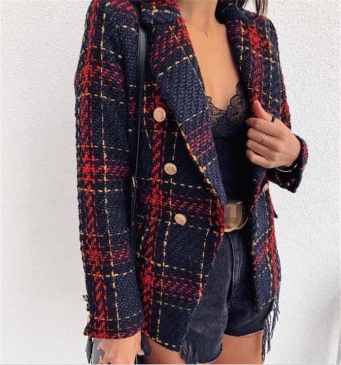 Blazer model zara