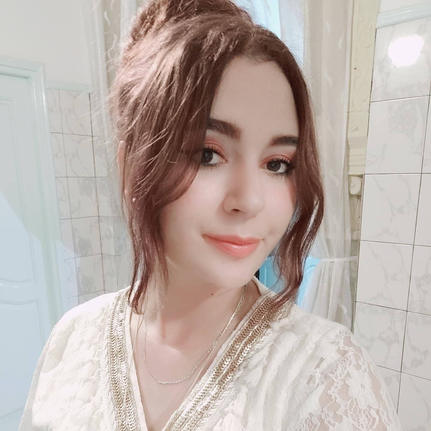Très belle robe dentelle ✨+ Remise 20%