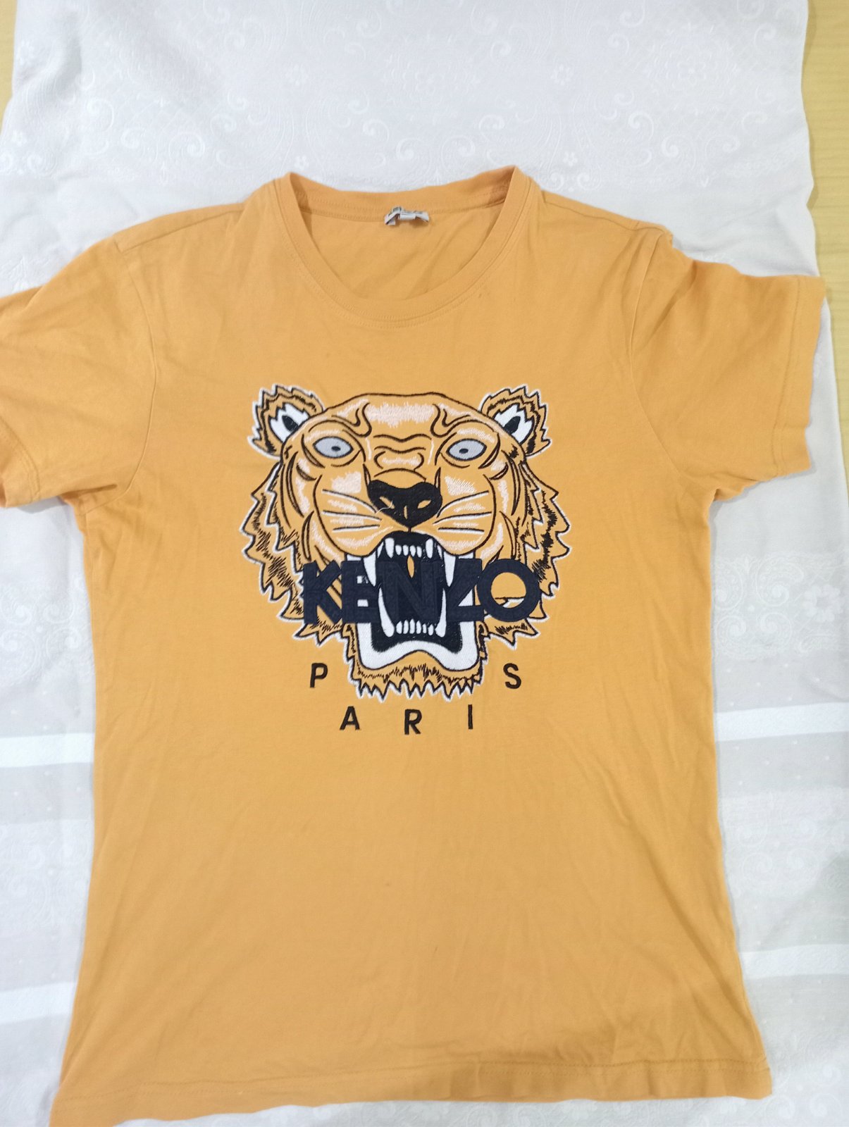 Tshirt jaune moutarde 