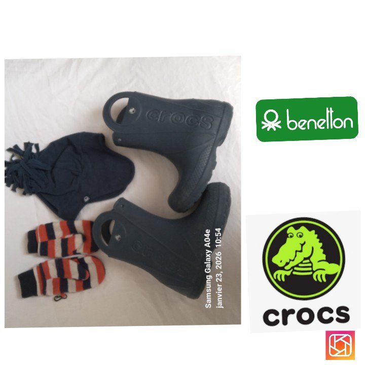 Lot manteau de tempête, bottes de pluie, bonnet et gants 