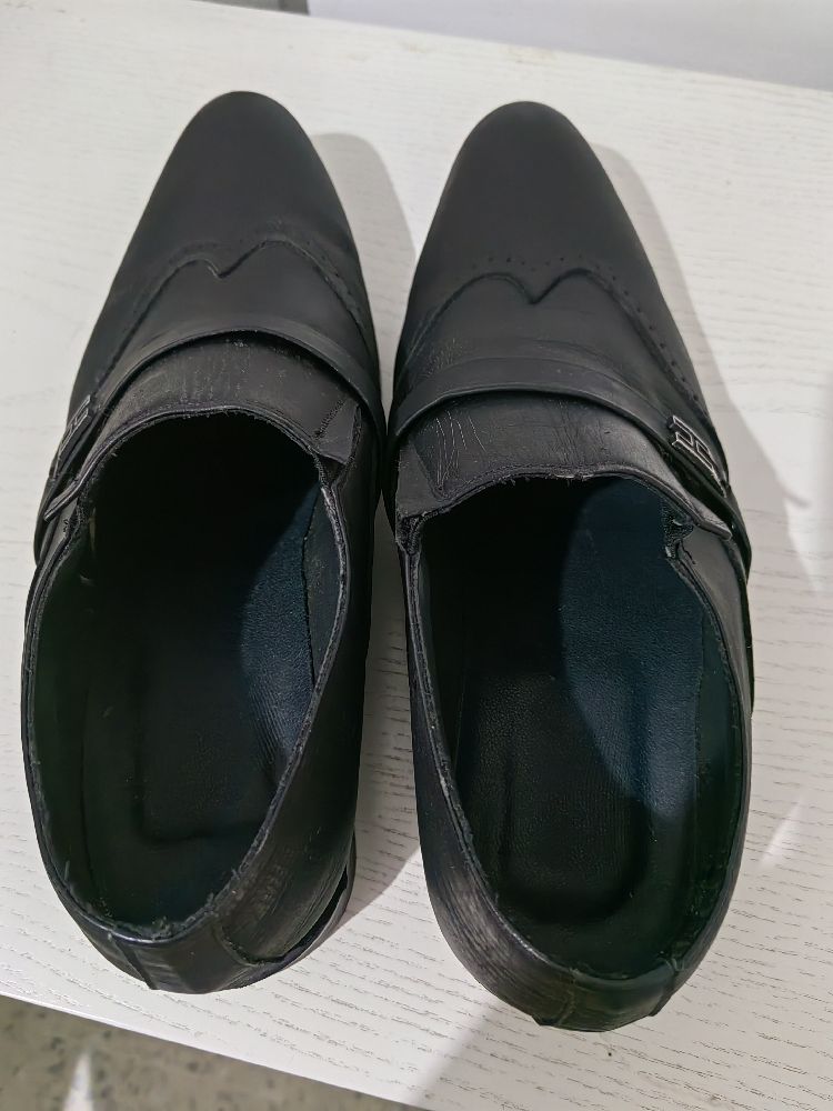 Chaussure homme noir neuf en cuir