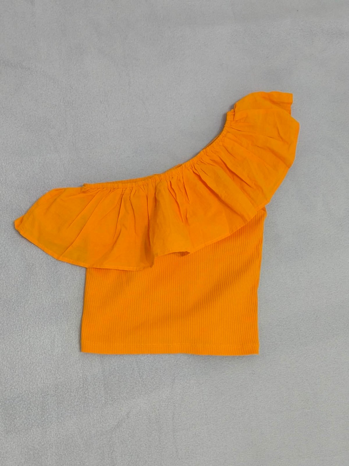 Pull orange ZARA 9ans