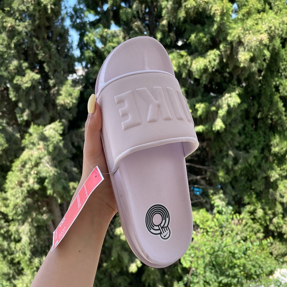 mules Nike