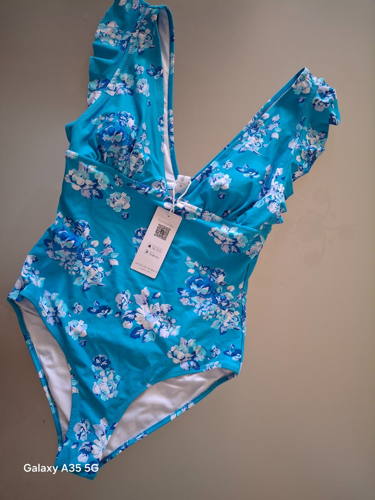 Maillot rembouré  de la marque Capshe 
