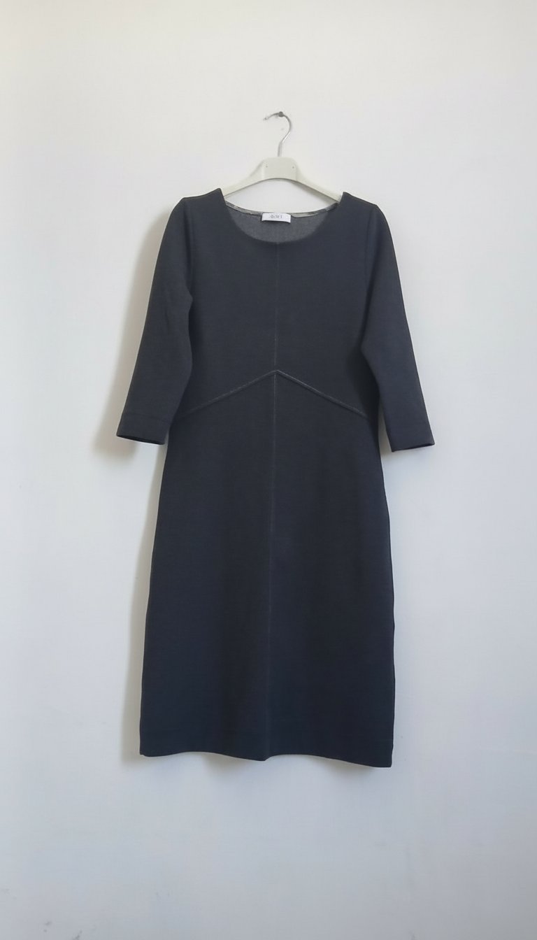 Robe mi-longue Oui en maille grise - Manches 3/4 - Style chic 