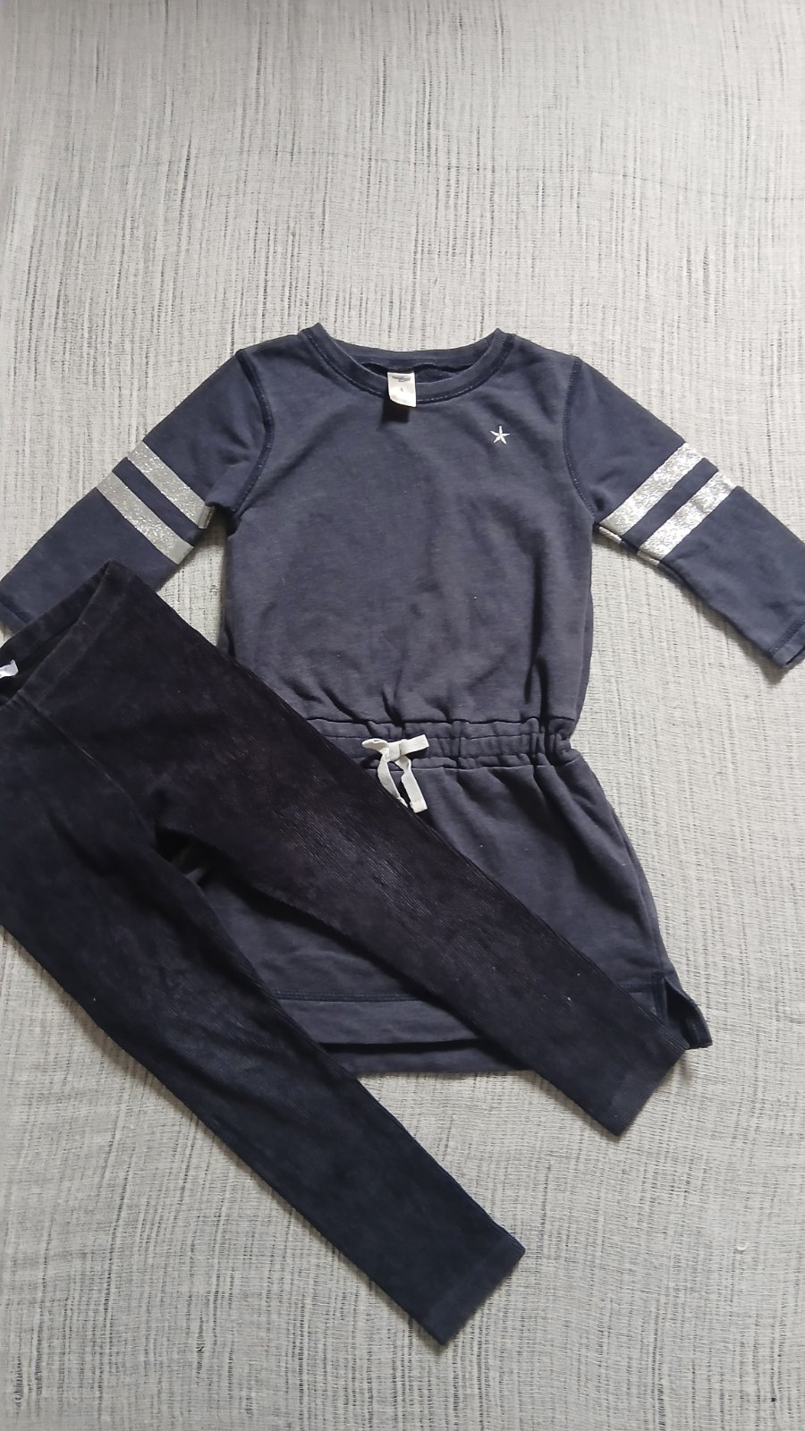 Lot 2 pièces fille – 6 ans – Robe & pantalon pour sortir🧸 ✨